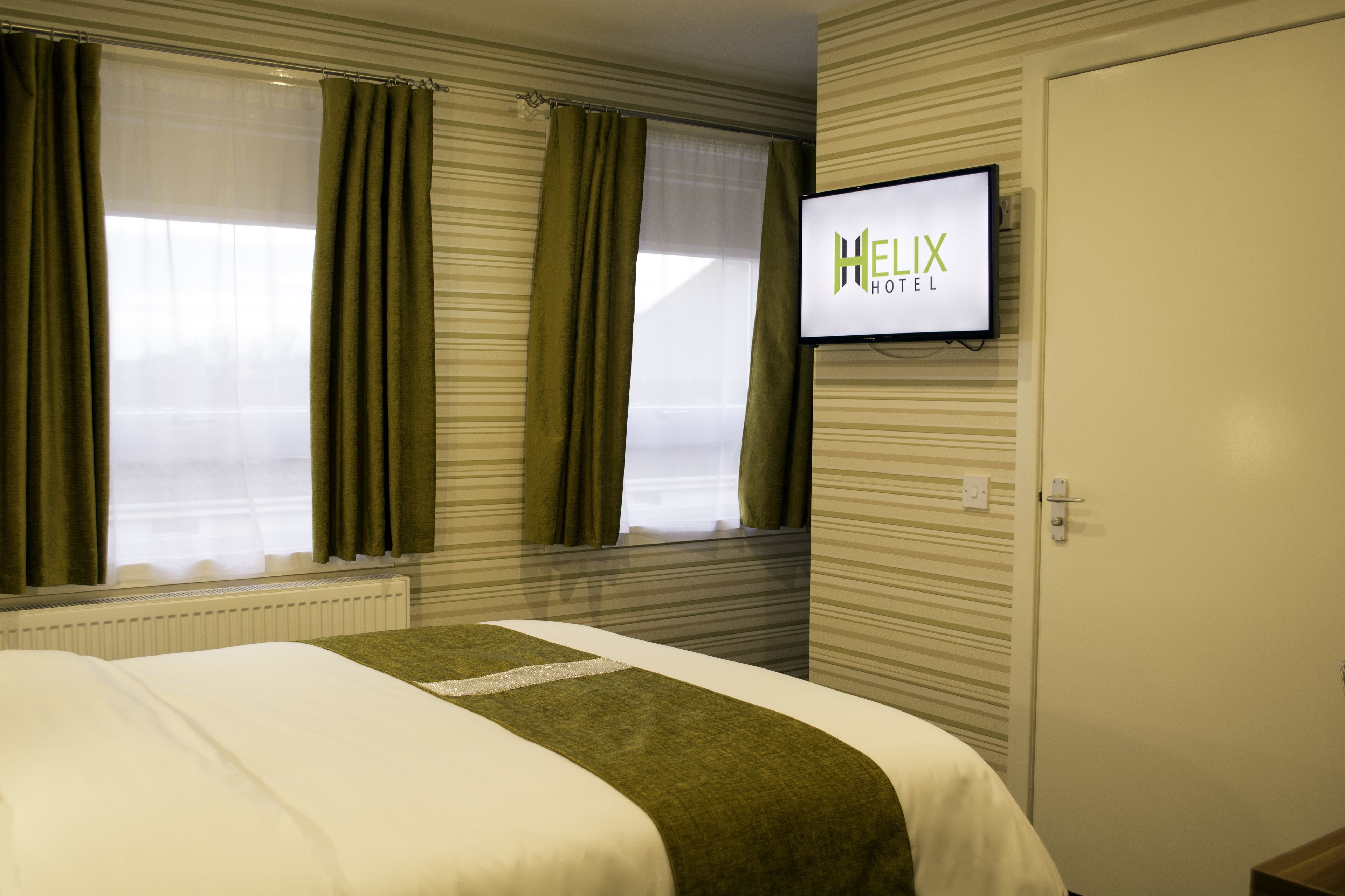 superior double room | desk, iron/ironing board, free wifi