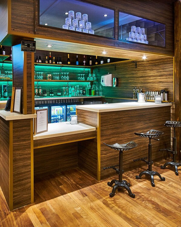 Bar (en la propiedad)