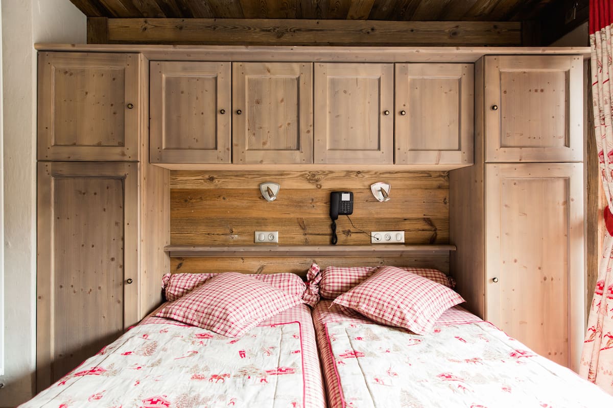 double room | in-room safe, free wifi, bed sheets