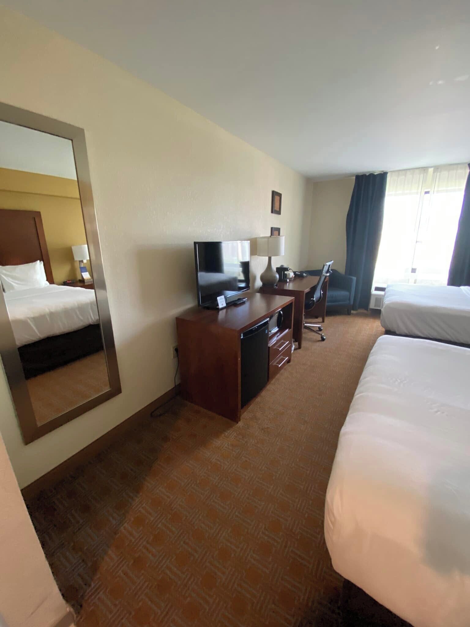 standard room, 2 queen beds, non smoking | desk, blackout curtains, iron/ironing board, free wifi