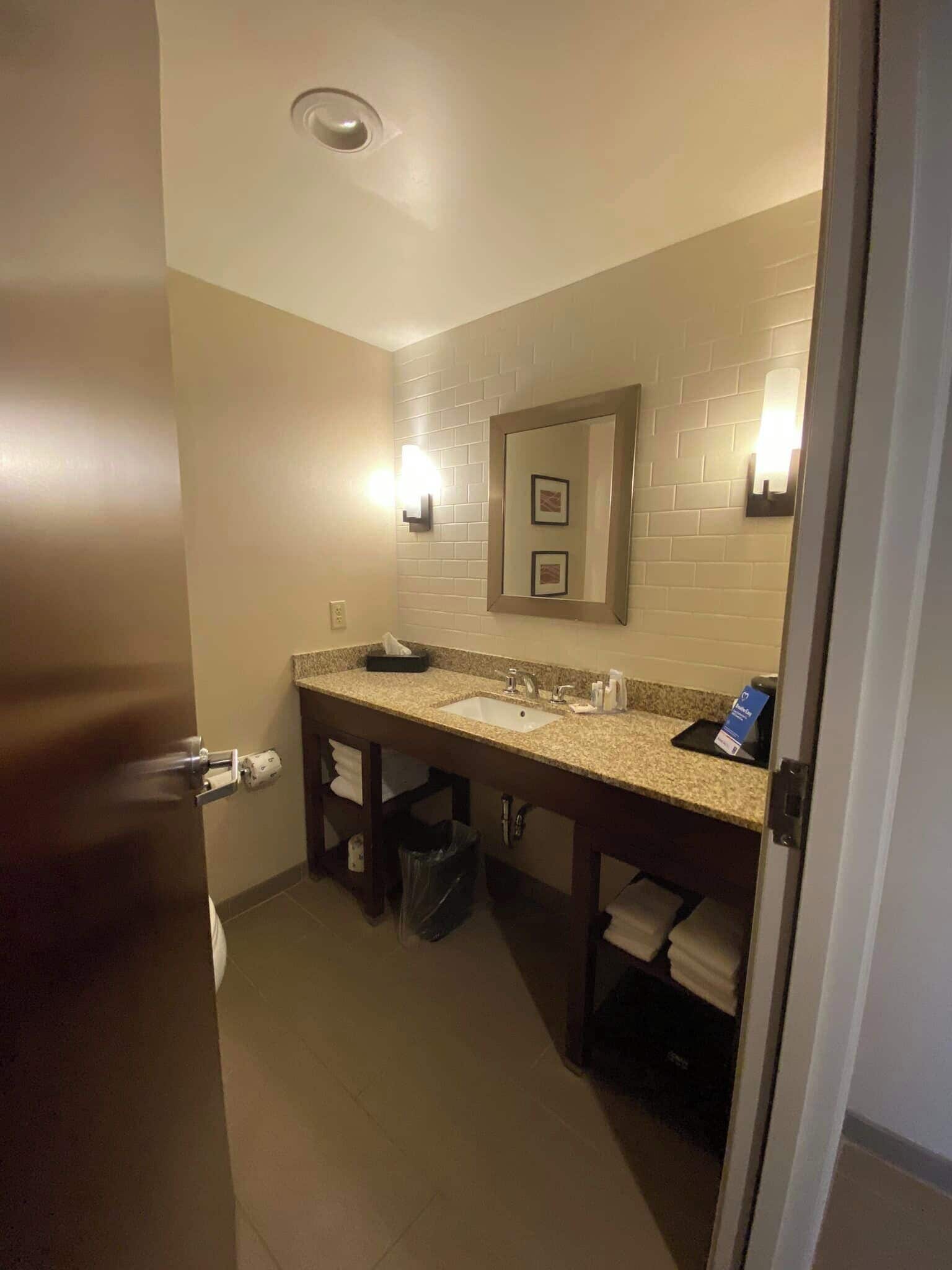 standard room, 2 queen beds, non smoking | desk, blackout curtains, iron/ironing board, free wifi