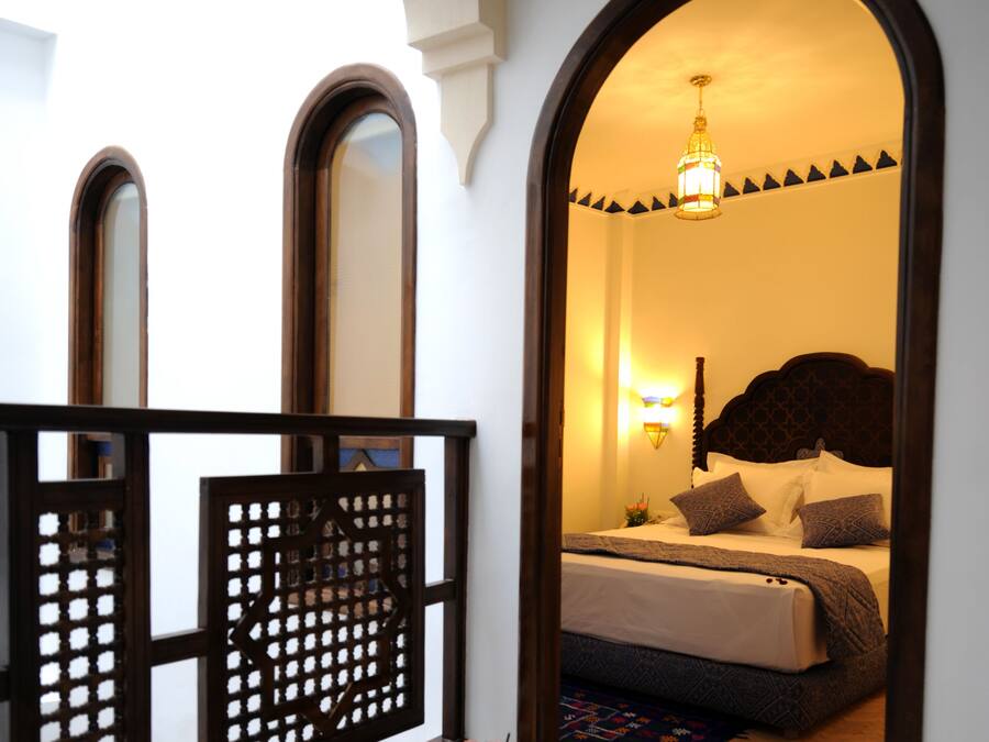 Egyptian cotton sheets, premium bedding, down duvets, in-room safe