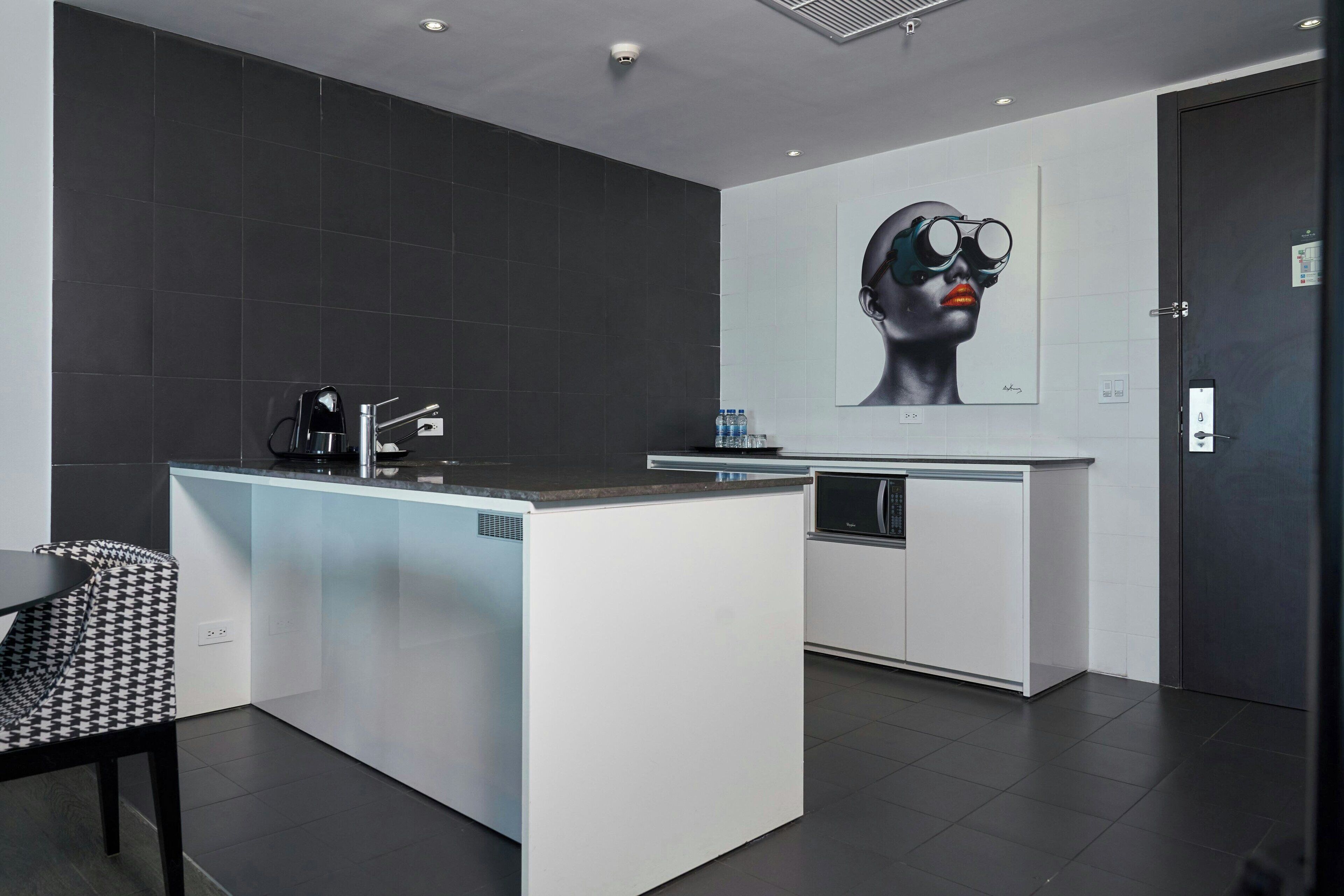 suite, 2 bedrooms, city view | living room | 46-inch lcd tv with cable channels, tv, ipod dock