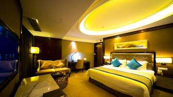 Executive Room | In-room safe, blackout drapes, iron/ironing board