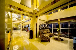 Sala de estar en el lobby