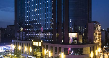 Chengdu Rising Butterfly Hotel