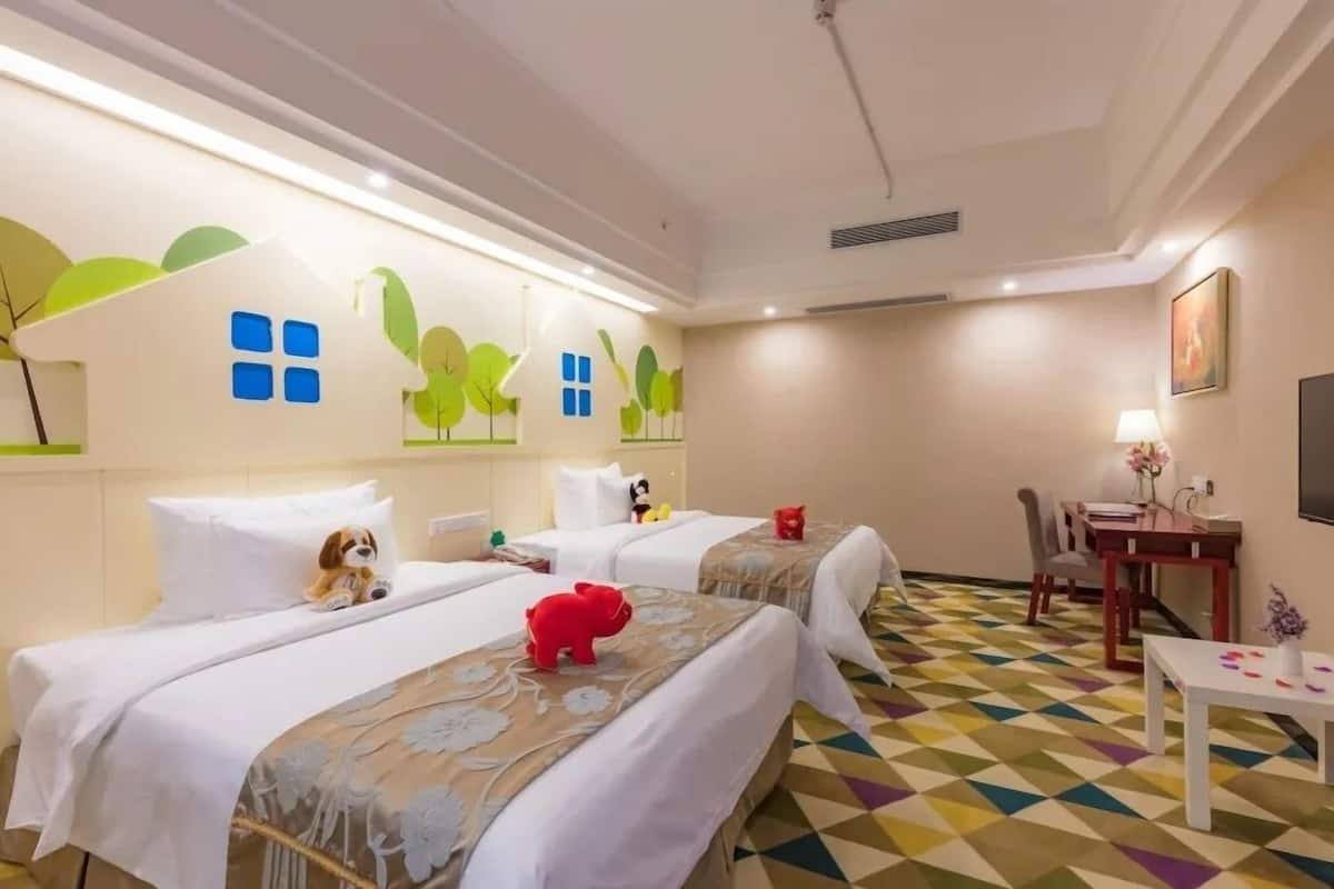Deluxe Twin Room, 1 Bedroom | Free WiFi