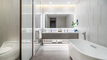 Room (Specialty, 1 King Bed) | Bathroom | Hair dryer