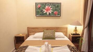 Rollaway beds, free WiFi