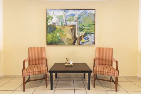 Lobby. CHN Hotel Monterrey Santa Fe