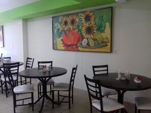 Nhà hàng