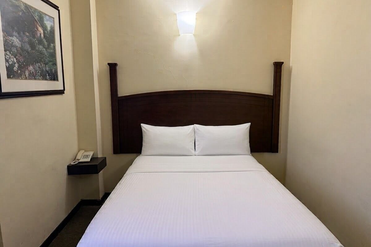 In-room safe, desk, iron/ironing board (on request), WiFi (free)