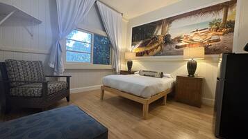 Standard Room | 1 bedroom, free rollaway beds, bed sheets