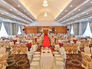 Banquet hall