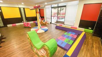 Children’s play area – indoor