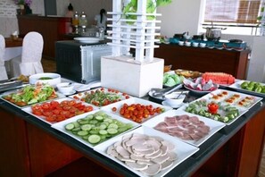 Buffet - Camellia Nha Trang 2 Hotel (Nha Trang)
