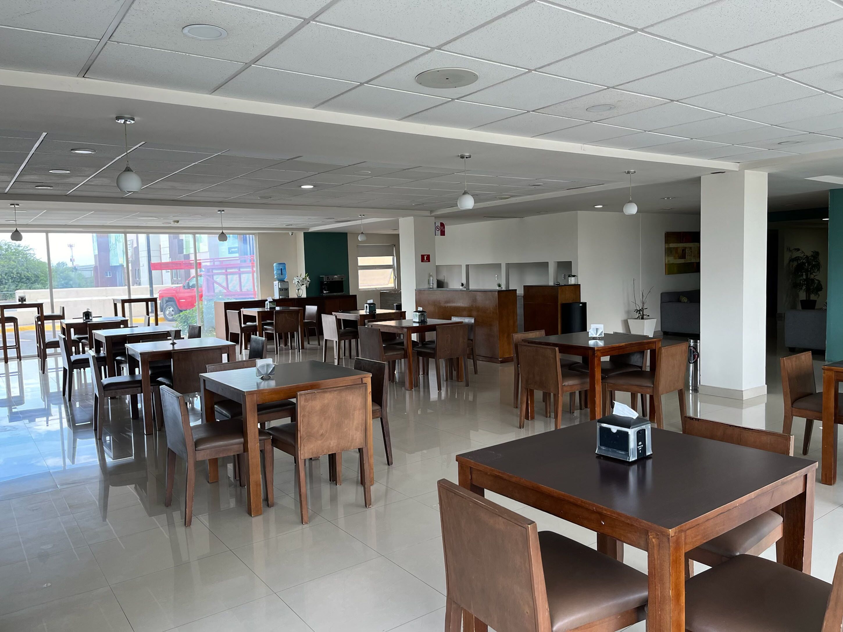 breakfast and dinner served