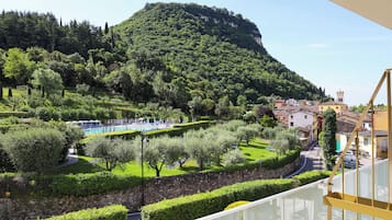 Comfort Double Room, 1 Double or 2 Twin Beds, Pool View | Minibar, in-room safe, desk, free WiFi