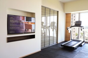 Gym - HOTEL COZZI Ximen Tainan (Tainan)