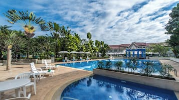 Outdoor pool, sun loungers