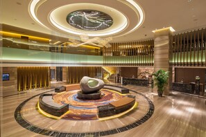 Reception - DoubleTree by Hilton Guangzhou Science City-Free Shuttle Bus Service During Canton Fair Period (Guangzhou)