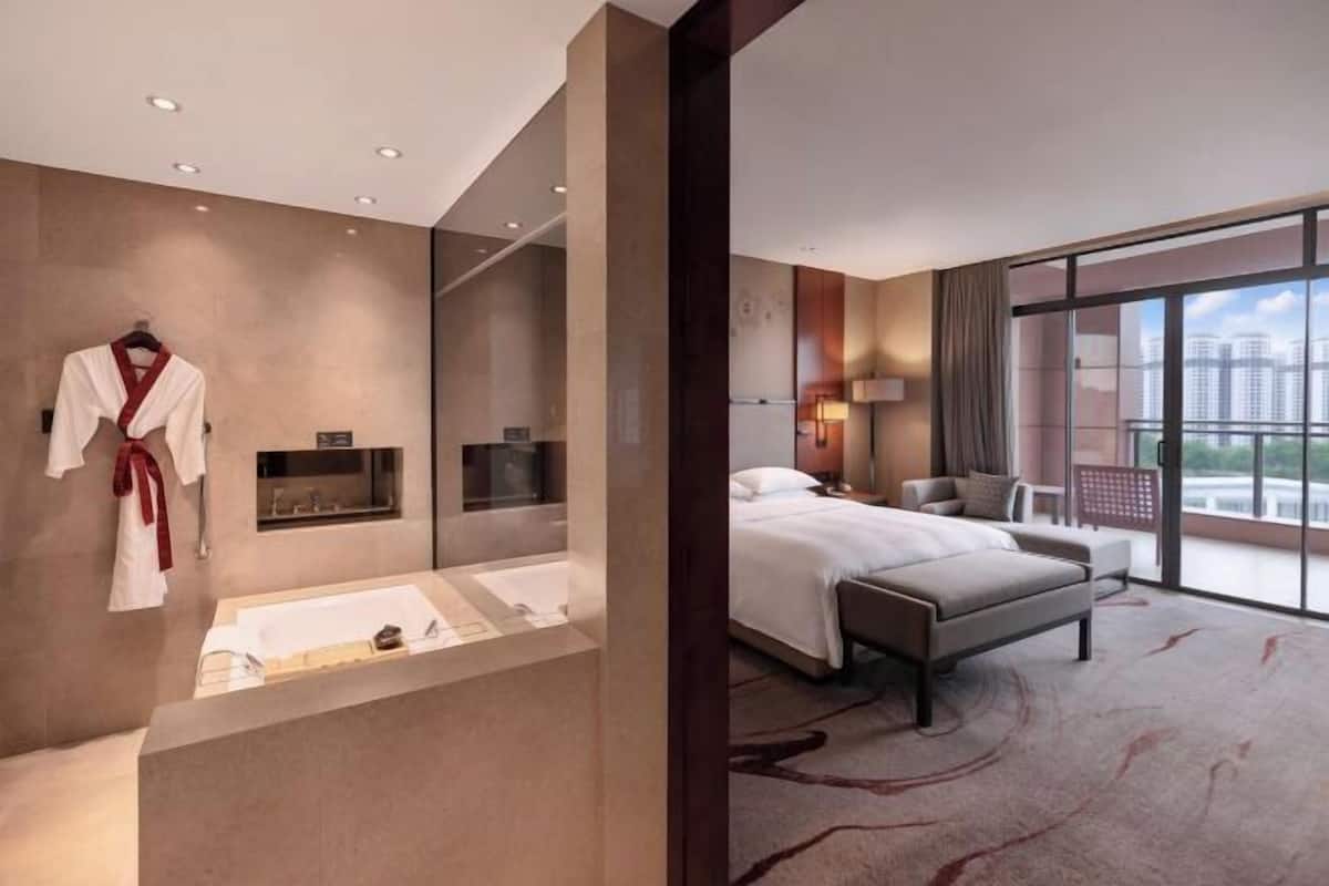 Ropa de cama de alta calidad y minibar