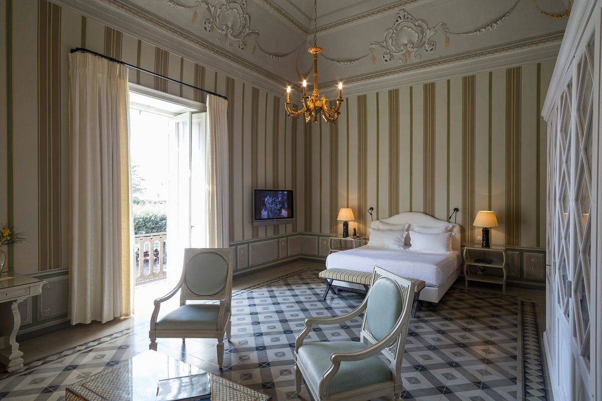 Suite, Balcony (Six)