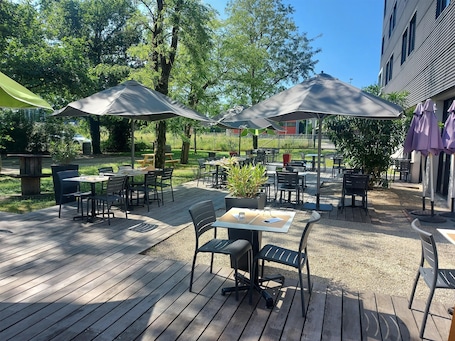 Restaurante. Campanile Bordeaux Ouest Mérignac Aéroport