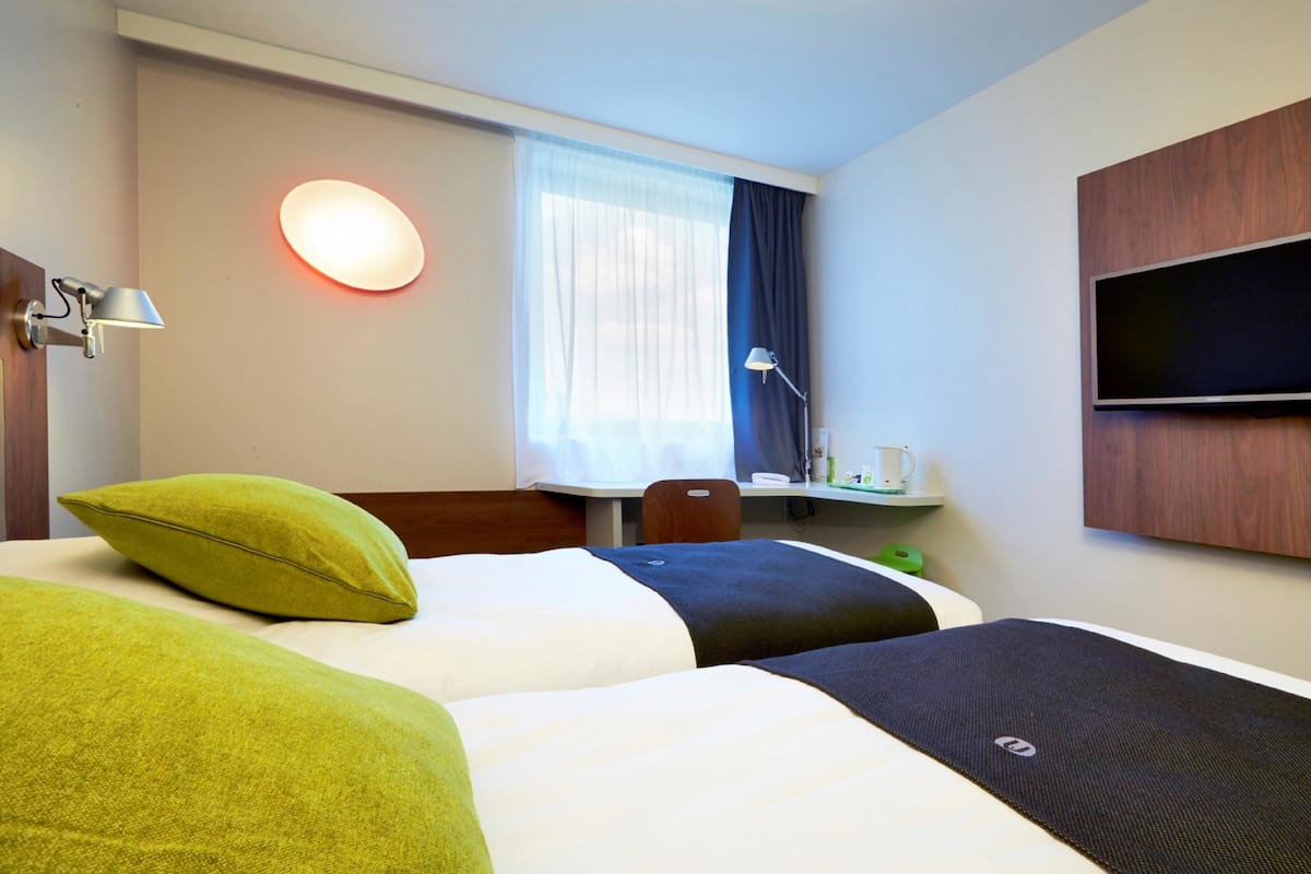 premium bedding, desk, soundproofing, iron/ironing board