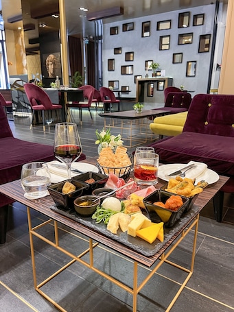 Dining. Palazzo Navona