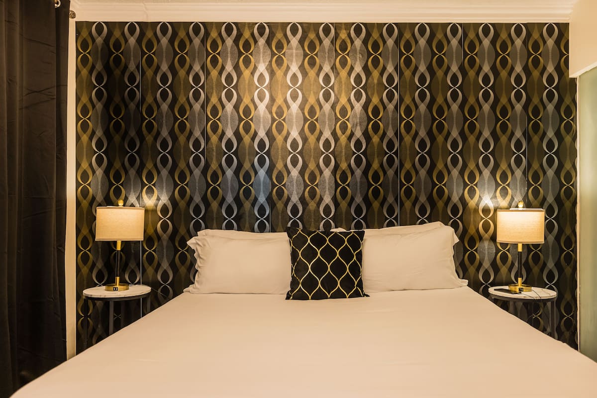 Superior Room | Free WiFi, bed sheets