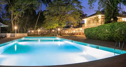 The Lakeside Hotel at Nuwarawewa