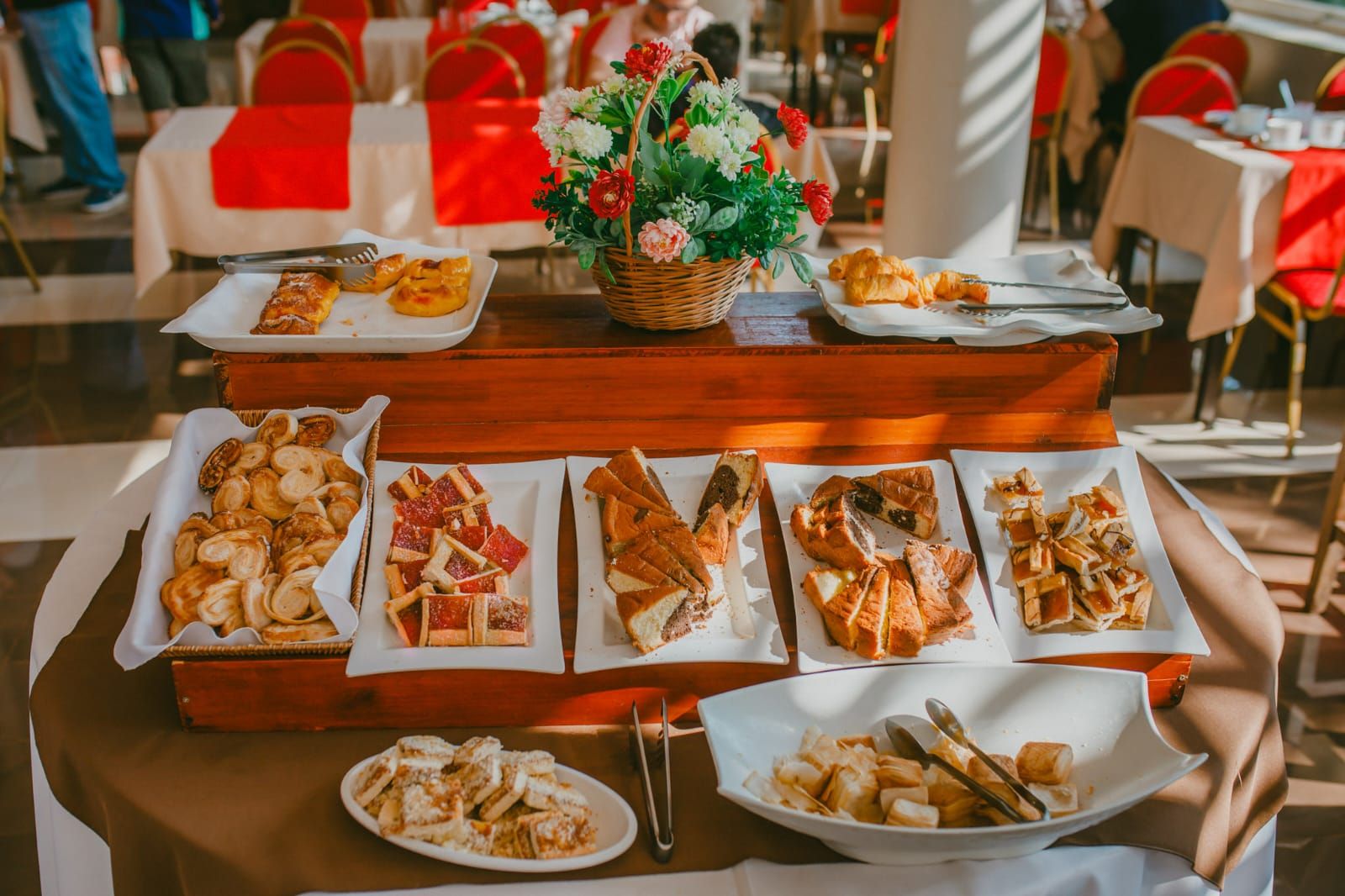 Free daily continental breakfast