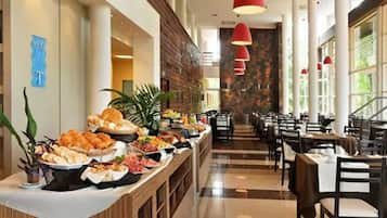 Desayuno continental incluido todos los días