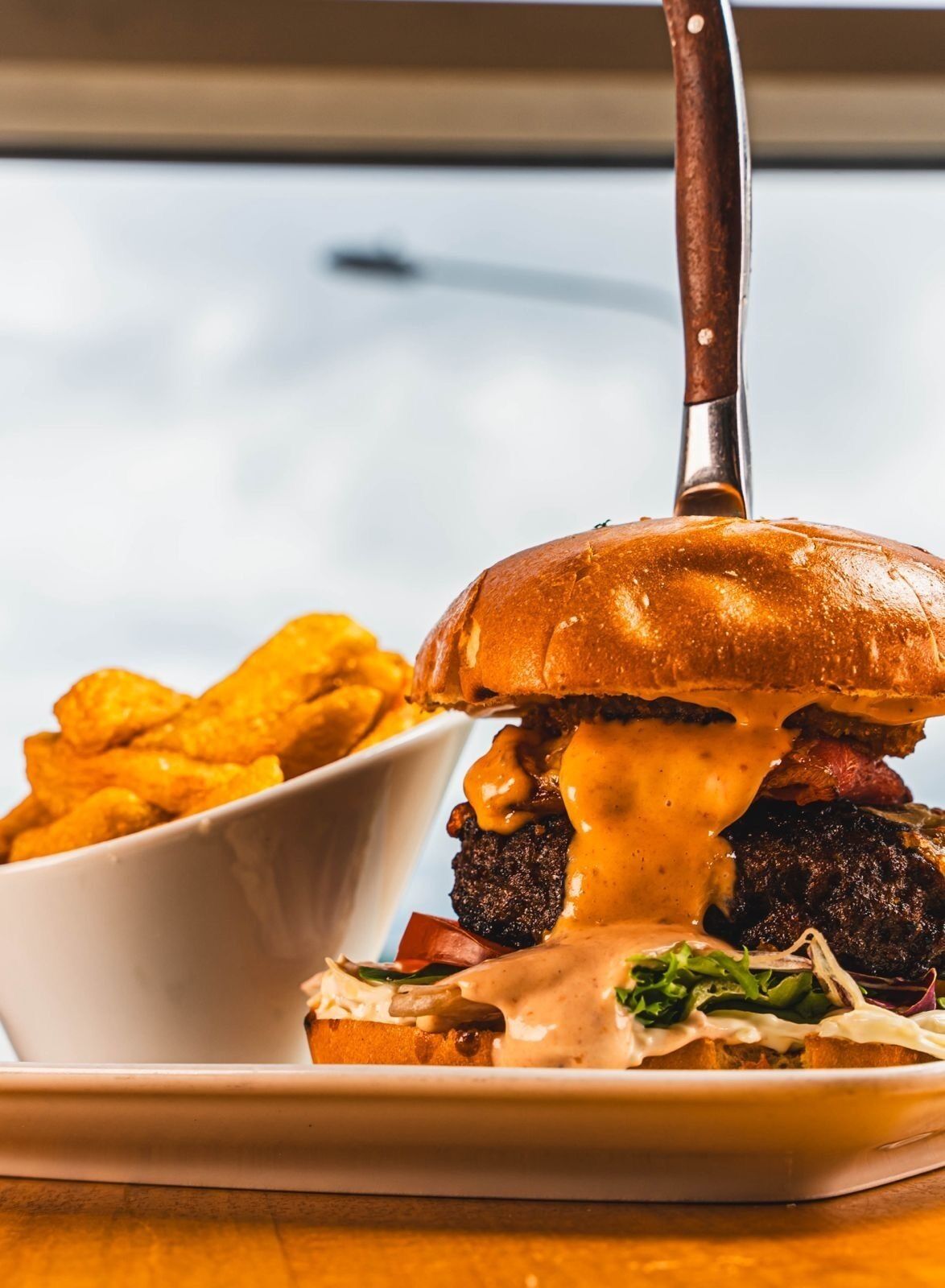 breakfast, lunch, dinner served; regional cuisine