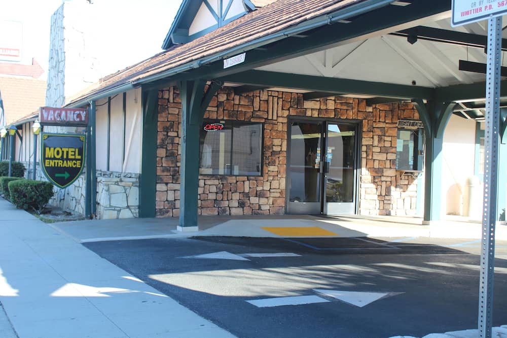 Best Whittier Inn