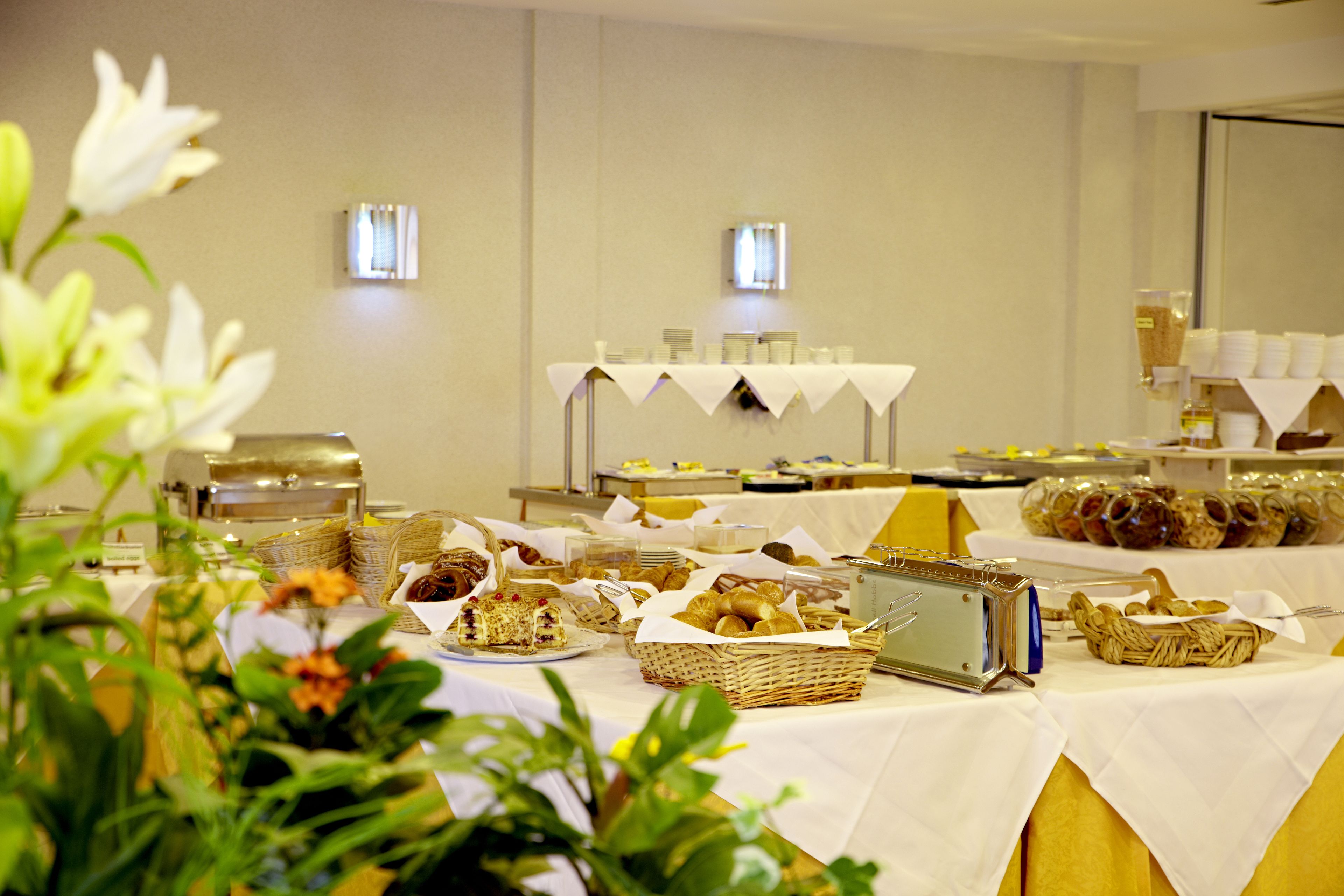 daily buffet breakfast (eur 15 per person)