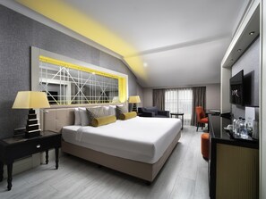 슈피리어 트윈룸, 침대(여러 개) | 저자극성 침구, 미니바, 객실 내 금고, 방음 설비