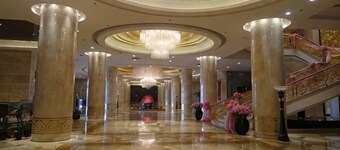 Guo Erluosi Hotel