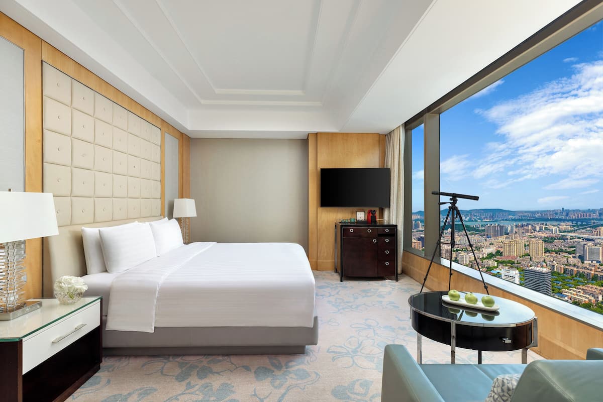 Deluxe-Zimmer, 1 King-Bett (Skyline Family)