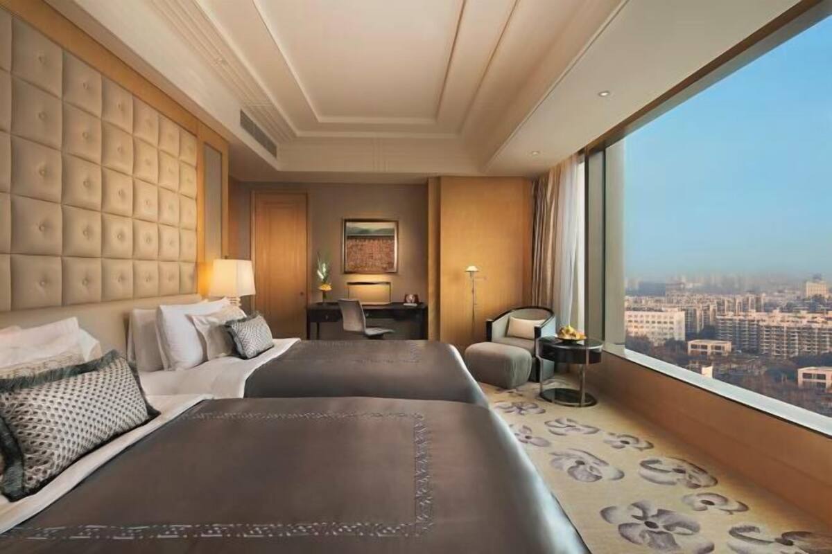1 Schlafzimmer, hochwertige Bettwaren, Minibar, Zimmersafe