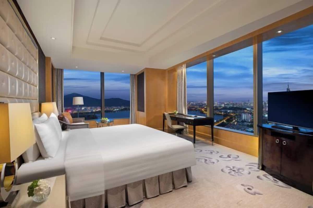 1 dormitorio, ropa de cama de alta calidad, minibar y caja fuerte