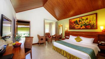 Caja de seguridad en la habitación y decoración personalizada