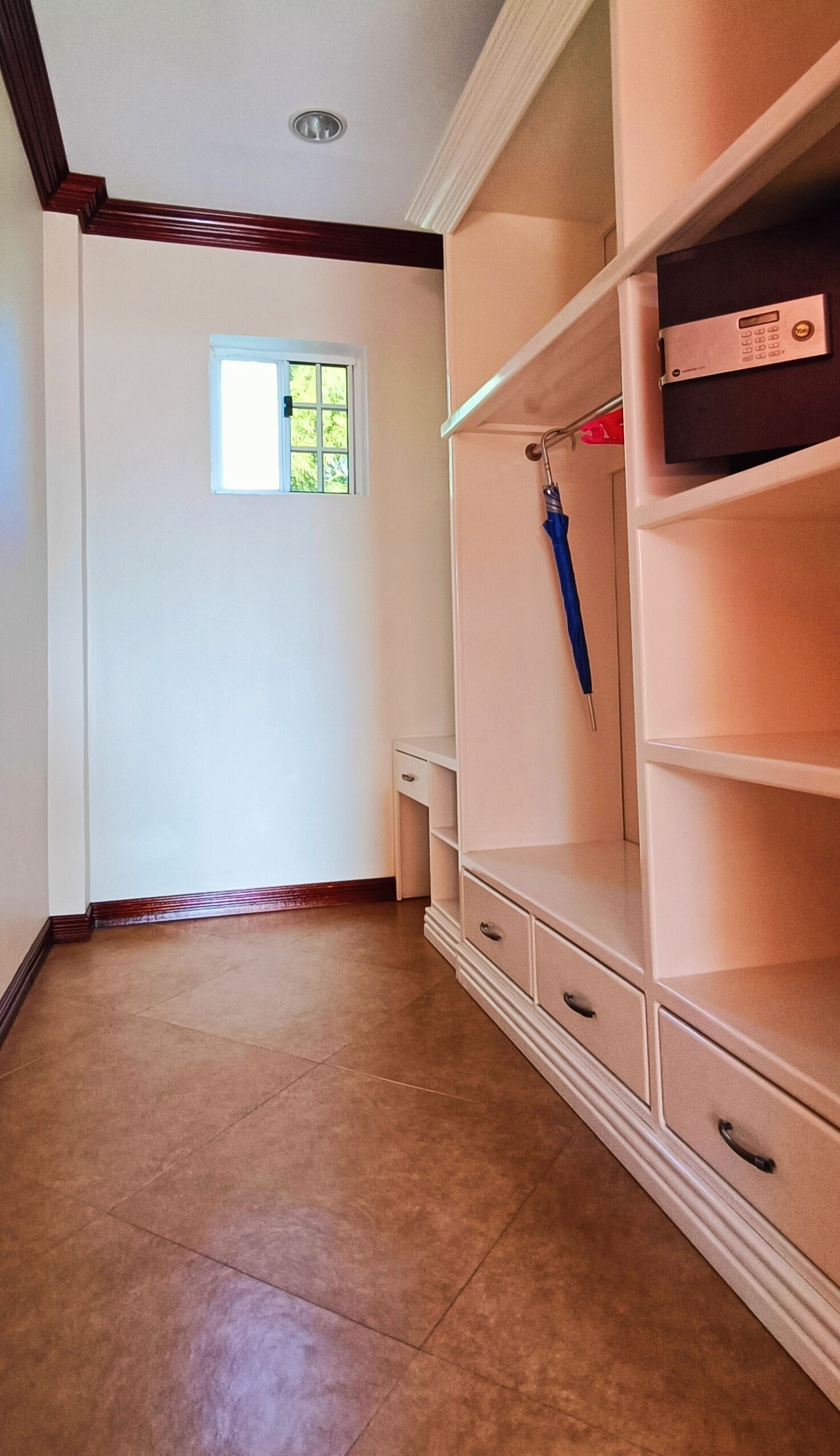 deluxe suite, 2 queen beds, sea view | 1 bedroom, premium bedding, down duvets, select comfort beds