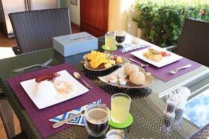 Daily full breakfast for a fee - Star View Boutique Resort  (San Jose)