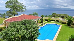 Outdoor pool, open 8:00 AM to 8:00 PM, sun loungers - Star View Boutique Resort  (San Jose)