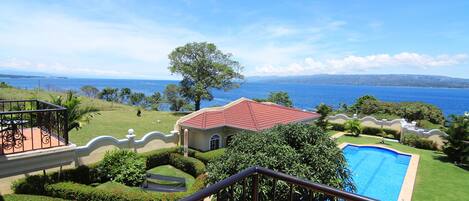 Suite Deluxe, 2 llits de matrimoni, vistes al mar | Balcó