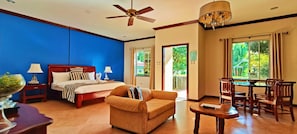 Habitación doble | 1 dormitorio, ropa de cama de alta calidad, edredones de plumas