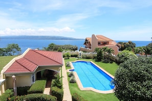 Outdoor pool, open 8:00 AM to 8:00 PM, sun loungers - Star View Boutique Resort  (San Jose)