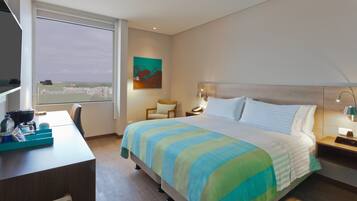 Minibar, in-room safe, desk, iron/ironing board